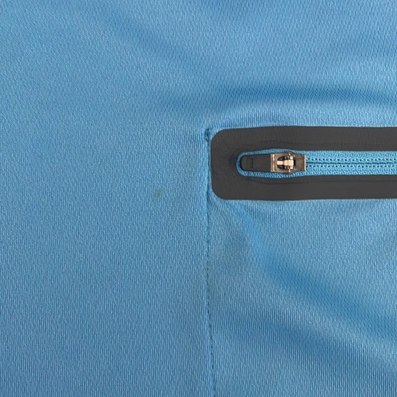 2 Sun Shirts Size XL, Patagonia, Diving Print, blue and light grey - Picture 10 of 11